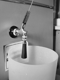 Cleaning a Keg Faucet